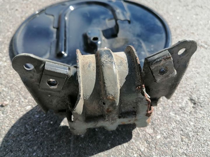 Лючок бензобака Chevrolet Tahoe GMT800