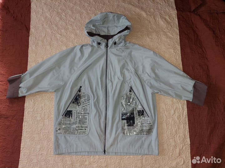 Ветровка женская