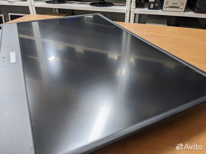 Lenovo Legion Y530-15ICH-1060 Нерабочий