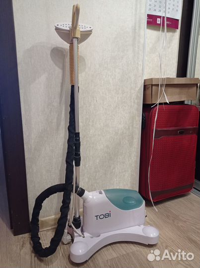 Отпариватель для одежды вертикальный