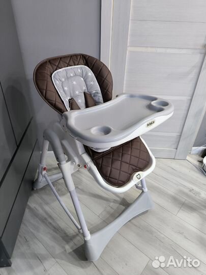 Стульчик- шезлонг для кормления babyton