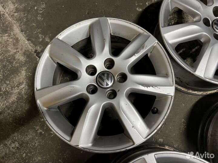 Оригинал Литые диски 5x100 VW Polo Skoda Rapid R15
