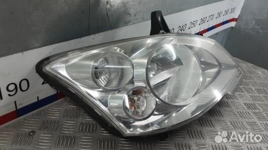 Фара правая mercedes benz vito W639 (UKR13MU01)
