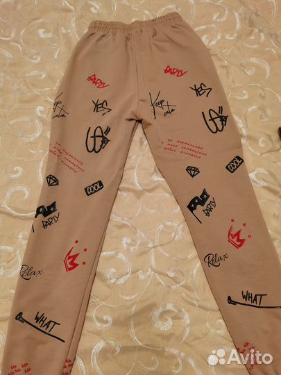 Спортивный костюм женский 42