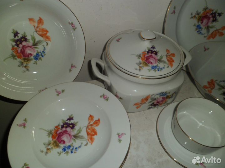 Продаю часть столового сервиза, Чехословакия