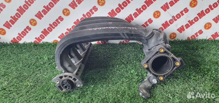 Коллектор впускной Nissan Note E11 HR15 1.5 бензин