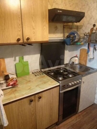 Комната 9 м² в 3-к., 5/5 эт.