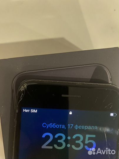 iPhone 8, 64 ГБ
