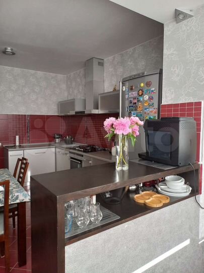 3-к. квартира, 92 м², 4/5 эт.