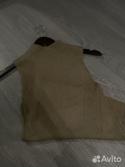 Massimo dutti топ s