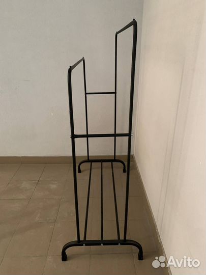 Вешалка для одежды напольная