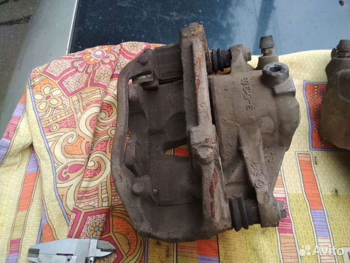 Суппорта Мерседес w211