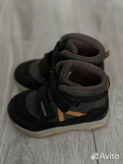 Демисезонные ботинки для мальчика 23 размер