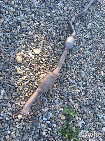 Toyota Noah 2002, труба глушителя средняя часть