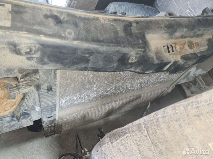 Радиатор Volkswagen Crafter