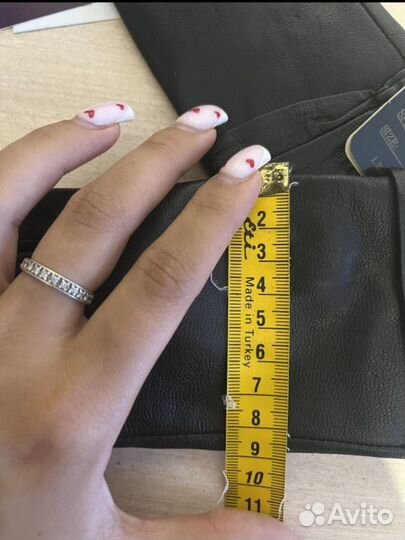 Перчатки кожаные женские новые