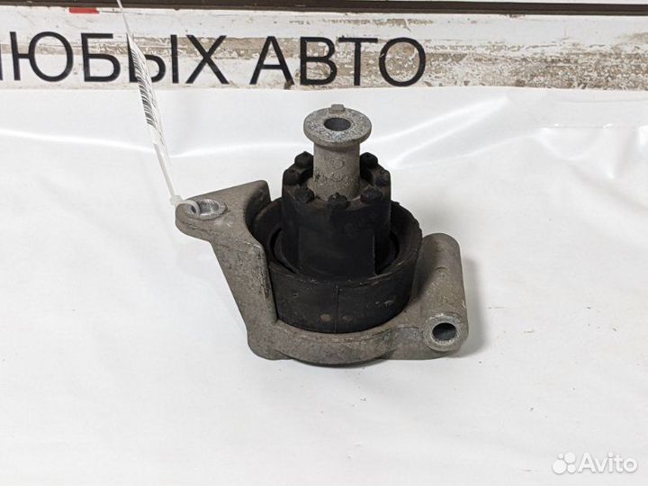 Опора двигателя задняя Opel Astra H универсал