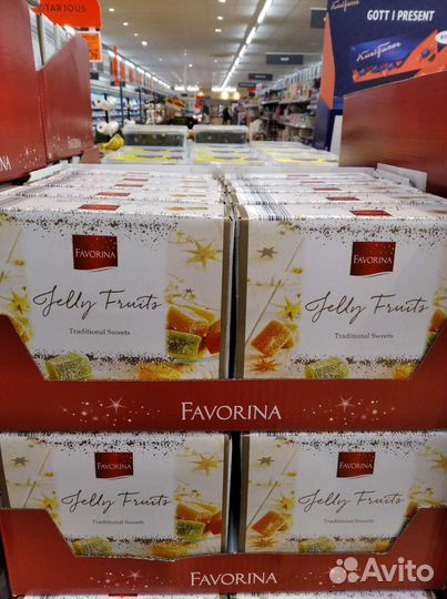 Подарочные коробки