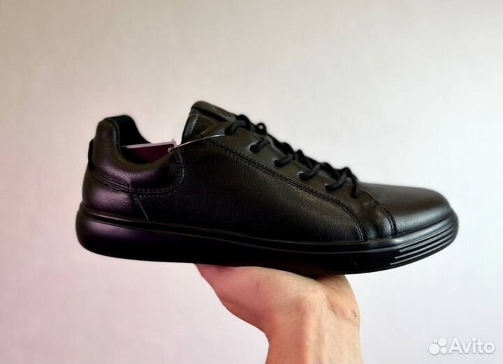 Кроссовки Ecco надежные