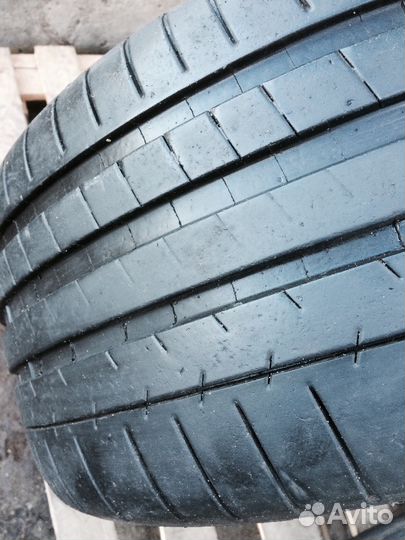 Michelin Pilot Super Sport 255/40 R19