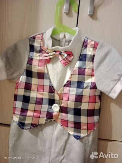 Продается костюм зайчика 104