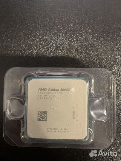 Процессор Athlon 200GE