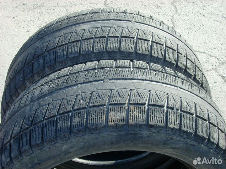 Bridgestone Blizzak Revo GZ 215/55 R16 93S