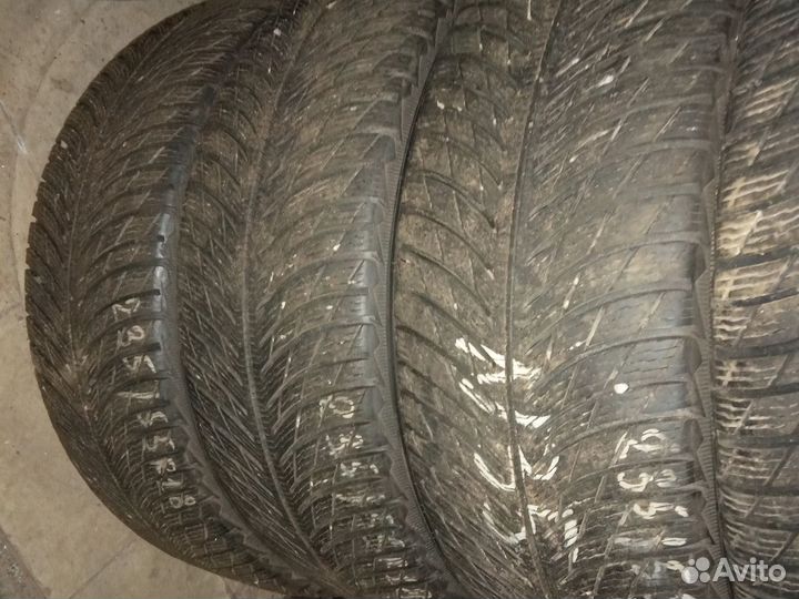 Michelin Alpin 235/55 R18