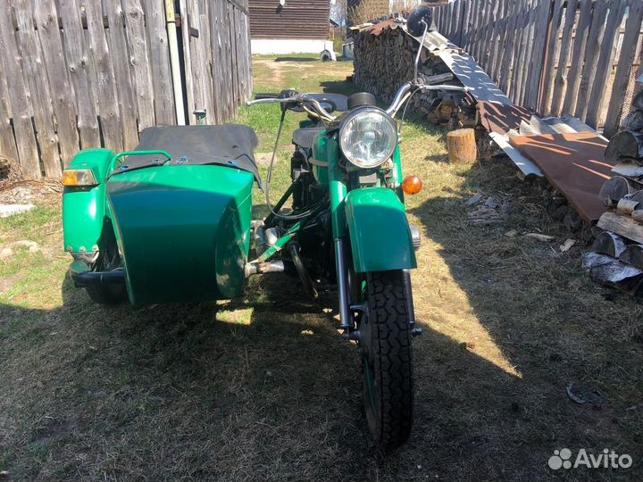 Продам мотоцикл Урал
