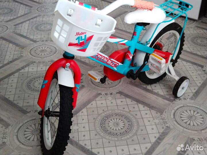 Детский велосипед трехколесный с ручкой