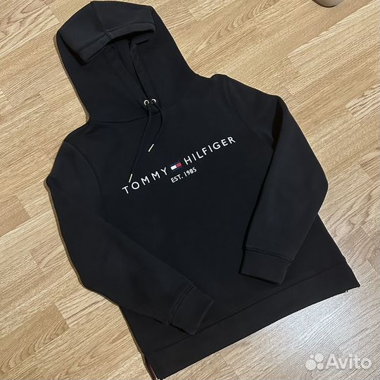 Худи Tommy Hilfiger