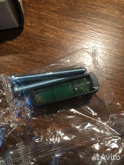 Настенный кронштейн для телевизоров