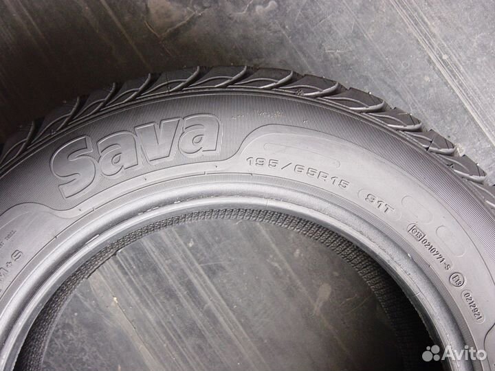 Sava Eskimo Stud 195/65 R15