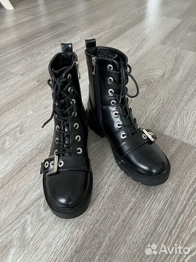Ботинки женские демисезонные