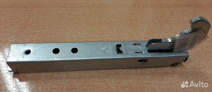 Шарнир дверки духовки Hansa, 8042001/009584