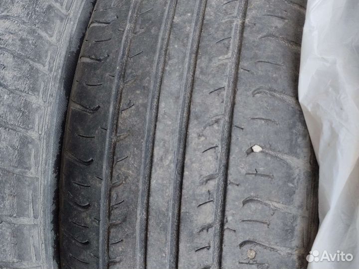 Hankook Optimo K406 2.25/5 R4