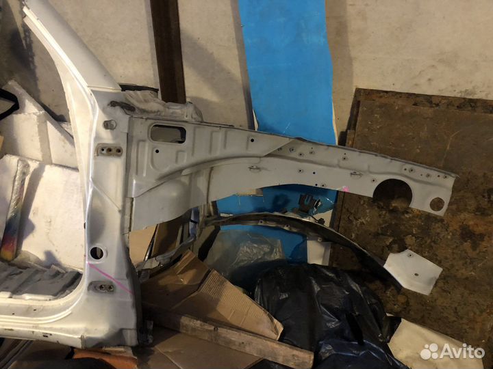 Стойка с лонжероном тойота Ленд Крузер 100 правый