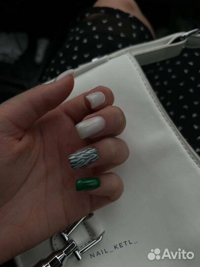 Маникюр,педикюр