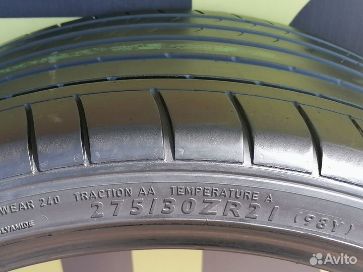 Dunlop SP Sport Maxx GT 275/30 R21