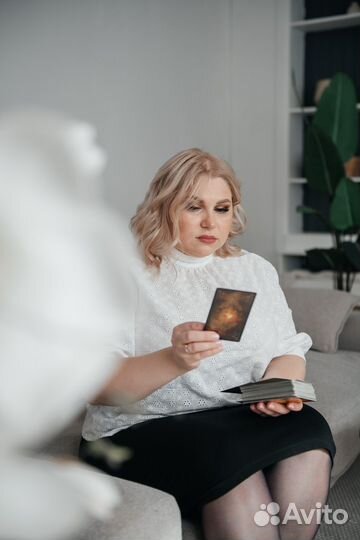 Гадание на картах таро. Таролог