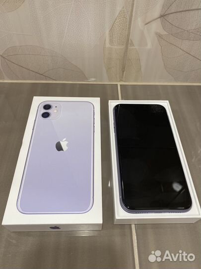 iPhone 11, 64 ГБ