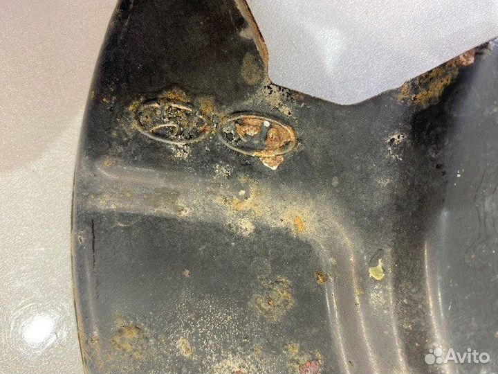 Пыльник тормозного диска задний левый Hyundai