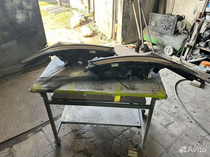 Фары Toyota Corolla e180 + Решетка