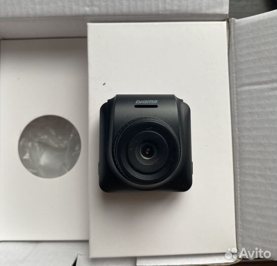 Видеорегистратор Digma FreeDrive 205 Night