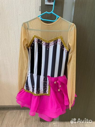 Костюм для фигурного катания