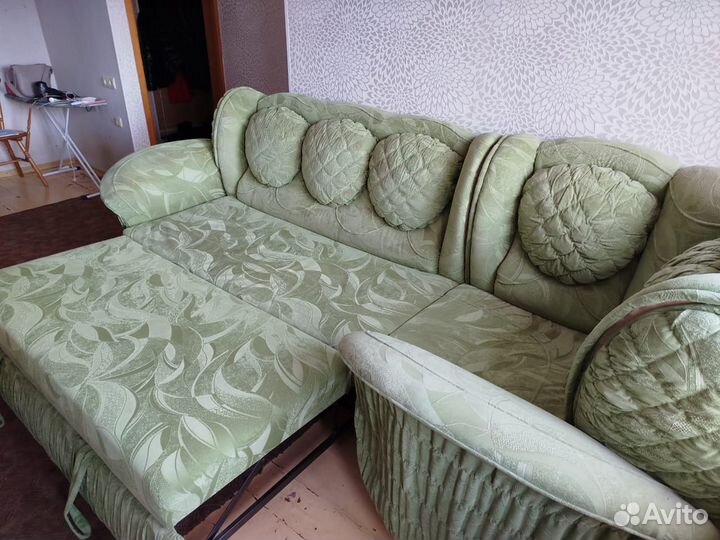 Угловой диван бу