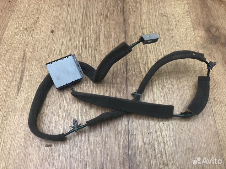 Антенна Nissan Murano (Z51) 2008-2015