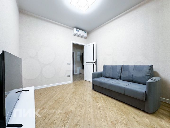 1-к. квартира, 50,8 м², 2/12 эт.