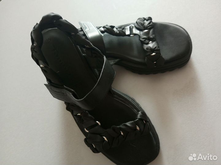 Босоножки 39 Tamaris