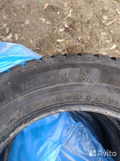 Michelin X-Ice North 4 195/65 R15